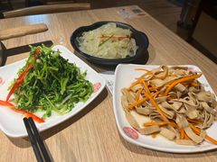 新鲜豌豆苗-老班长手工灌汤包老店(东山店)
