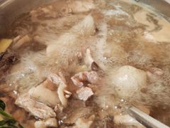 -香猪美食(洛香店)