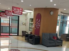 -雅悦齿科(顾村公园店)