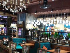 -领鲜活海鲜榴莲自助火锅(东门店)