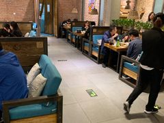 大堂-苹果树下艺术餐厅(宋庄店)