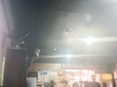 大堂-昱龙大盆牛蛙馆(三兴街总店)