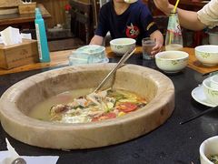 -抚仙湖生态石锅鱼野生菌(告庄店)