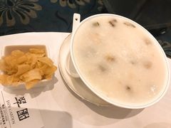 皮蛋瘦肉粥-翠园(铜锣湾广场店)
