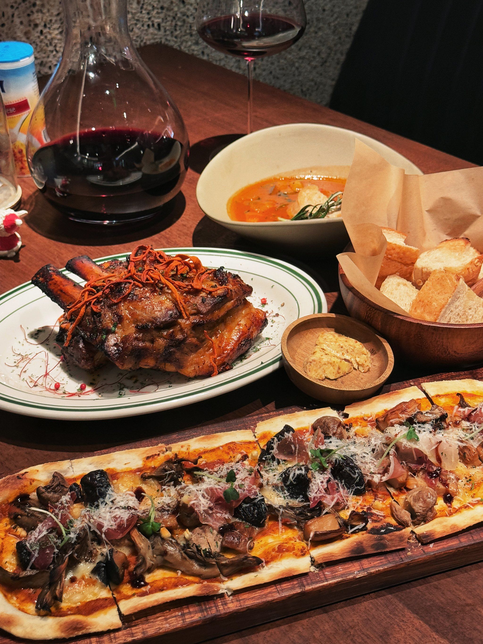 地中海美食和美酒,完美cp组合!
