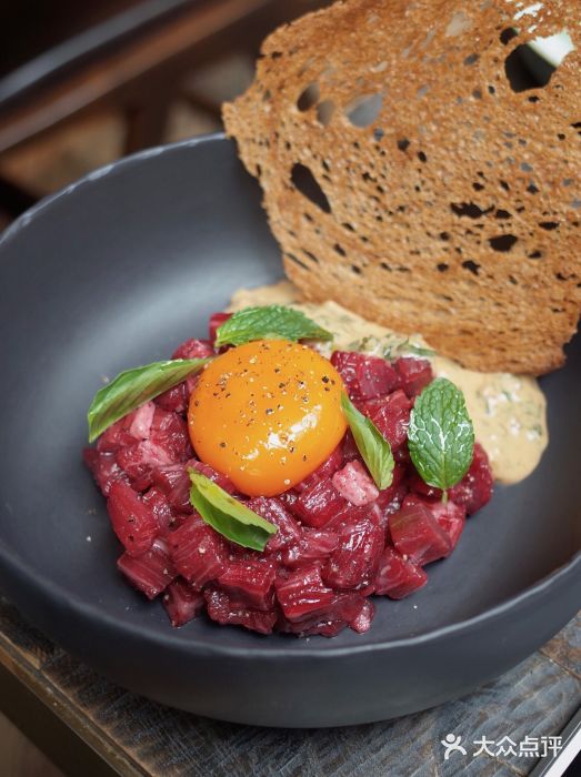 polux by paul pairet牛肉塔塔图片