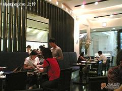 -鹿港小镇(霄云店)