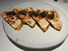 招牌鸡肉芝士饼-LESCEDARS Brasserie Bistro香柏树