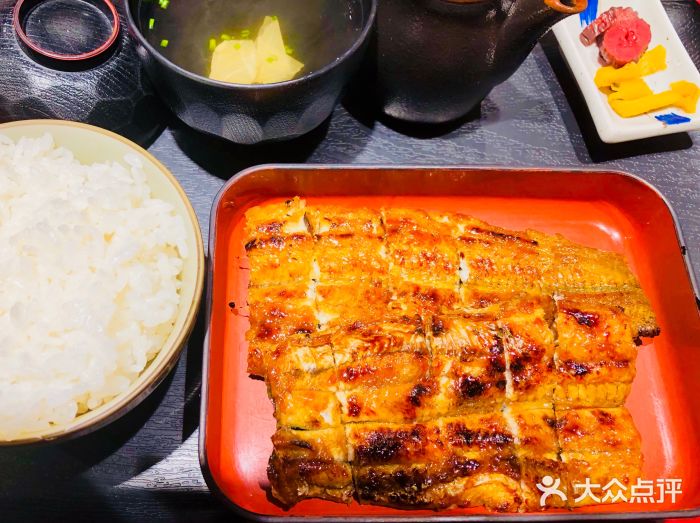 升鰻魚家(中山公園店)-秘製醬汁備長碳烤鰻魚飯套餐圖片-上海美食-大