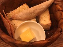 -斯普汇生蚝牛排馆(中骏世界城店)