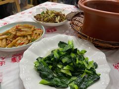 -堂瓦里·33年传统赣菜(第一街区店)