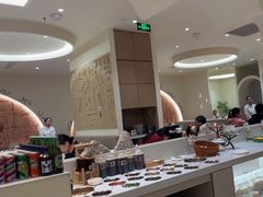 -小茉庐和牛自助火锅(龙湖万达店)