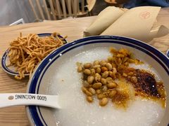 -正南齐北·老街糯米团(洪崖洞店)