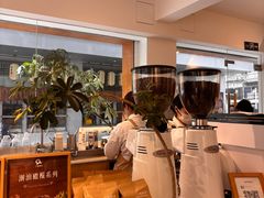 -Cafe on warm(丹霞店)
