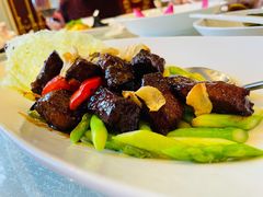 黑金雪花牛肉粒-上海和平饭店龙凤厅 Dragon Phoenix