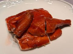 富贵脆皮鸡-新荣记(南京西路店)