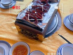 -东方之猪四更烤乳猪(金垦总店)