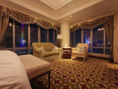 -广州富力丽思卡尔顿酒店