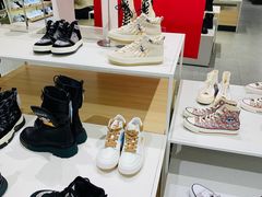 -hotwind热风(维璟广场店)