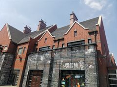 -钟书阁(松江泰晤士小镇店)