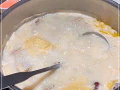 -煲王粤菜餐厅(中侨中心店)