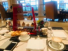 -Salon de Ville浦江汇(上海外滩华尔道夫酒店店)