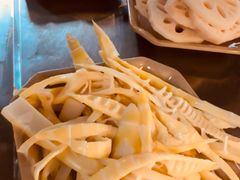 -九尺赵老四鲜鹅肠火锅