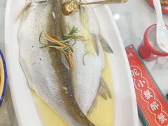 -花小蟹·无锡菜·大闸蟹文化主题餐厅·评弹表演(南长街店)
