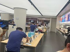 -华为智能生活馆(上海中山公园龙之梦)