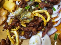 东镇烤三味-老东镇啤酒屋海鲜加工·蒸汽海鲜·海鲜烧烤(台东店)