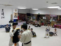 -极真空手道疾风道场(虹口凉城店)