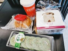 -华荣西饼屋(永护店)