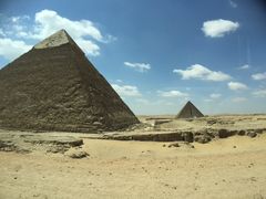 -吉萨金字塔群