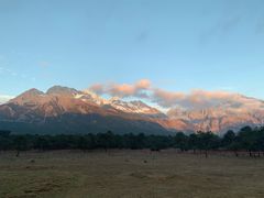 -玉龙雪山游客服务中心