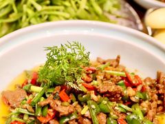 -老滇山寨•云南特色菜•地方菜•民族风情歌舞表演(金碧店)