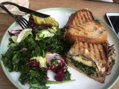 -O'mills Sourdough Bakery&Bistro(永嘉路店)