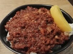 卤肉饭-伊人锅·魔石泡泡鱼