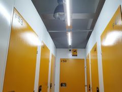 -安东易迷你自助仓储寄存仓库(顾戴路店)