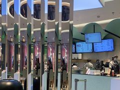 -奈雪的茶(亨特国际广场店)