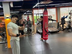 -佳禾健身(三元里店)