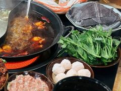 -重庆故事姊妹老火锅(财经学院店)