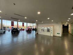 -TESLA 特斯拉(北京南四环中路特斯拉中心)
