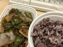 -老乡鸡(西岸凤巢店)