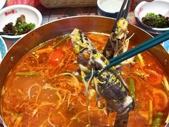 -亮欢寨酸汤鱼(沙冲路店)
