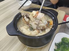 -皮蛋弟砂锅店(总店)