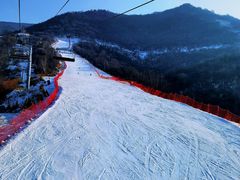 -鳌山滑雪度假区