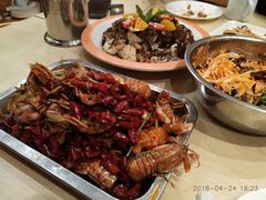 -喝丢一只鞋辣炒海鲜小烧烤(三八广场店)