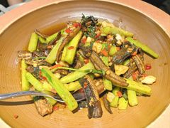紫苏黄瓜炒黄鳝-湘中缘·湖南菜(娄底驻京办店)