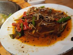 -大众跷脚牛肉馆·非遗传承单位(峨眉山店)