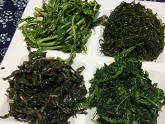 炝拌野菜-王村姑老土炕莜面村(桥东店)